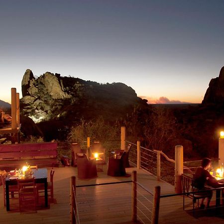 Erongo Wilderness Lodge โอมารูรู ภายนอก รูปภาพ