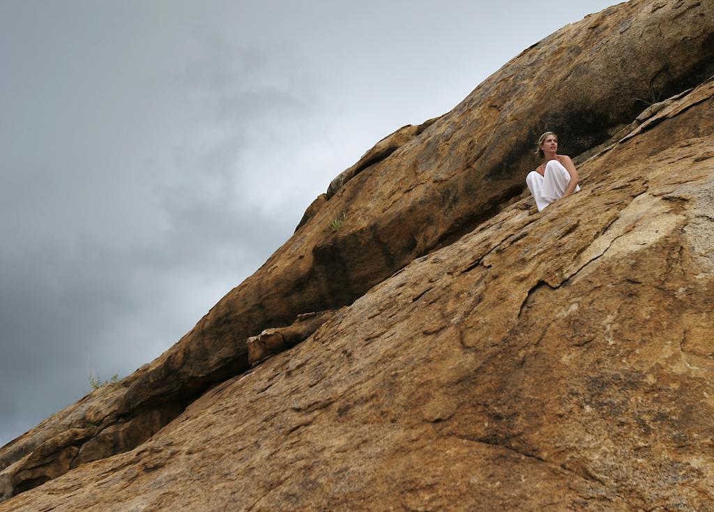 Erongo Wilderness Lodge โอมารูรู ภายนอก รูปภาพ