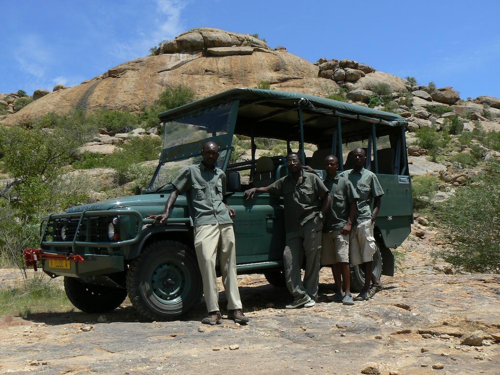 Erongo Wilderness Lodge โอมารูรู ภายนอก รูปภาพ