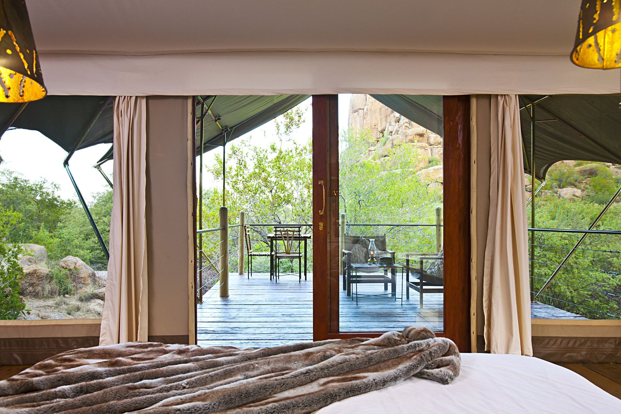Erongo Wilderness Lodge โอมารูรู ภายนอก รูปภาพ