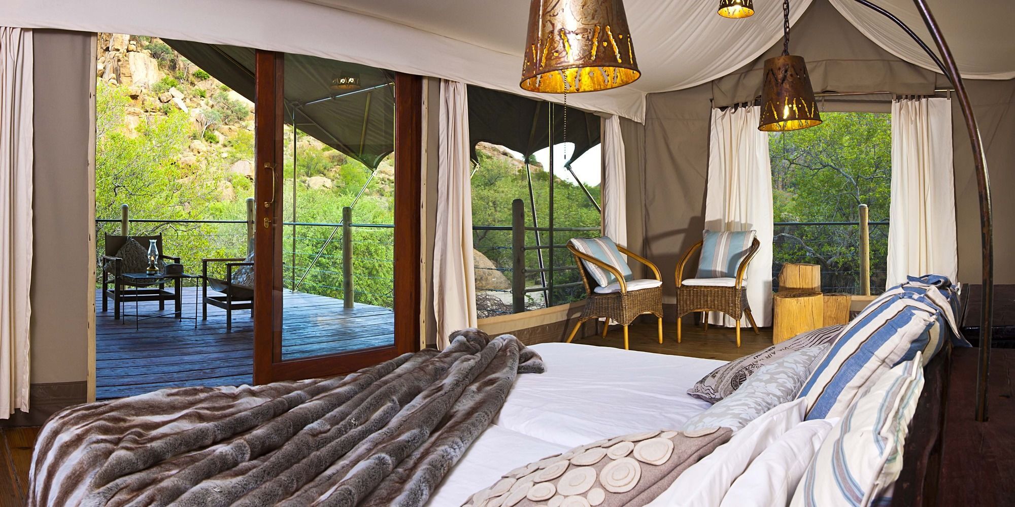 Erongo Wilderness Lodge โอมารูรู ภายนอก รูปภาพ