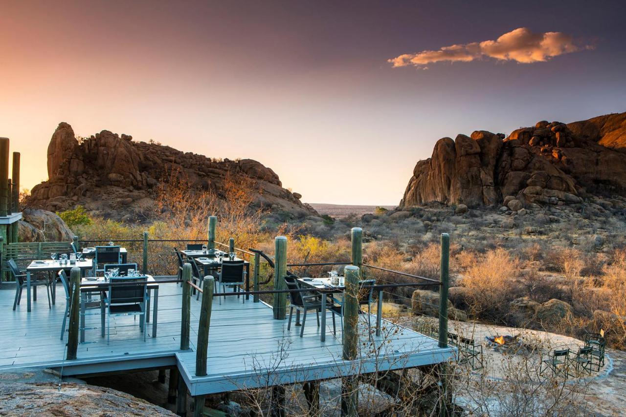 Erongo Wilderness Lodge โอมารูรู ภายนอก รูปภาพ