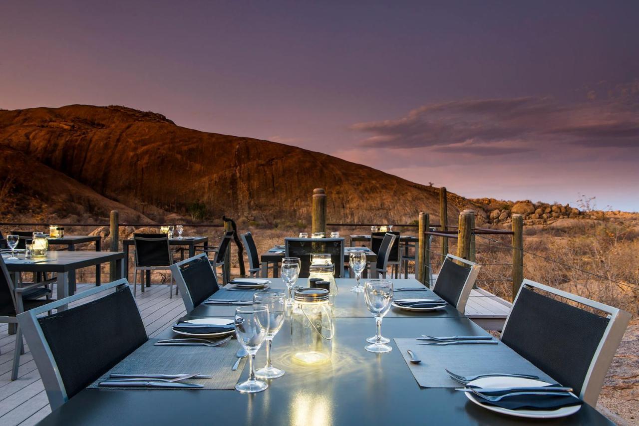 Erongo Wilderness Lodge โอมารูรู ภายนอก รูปภาพ